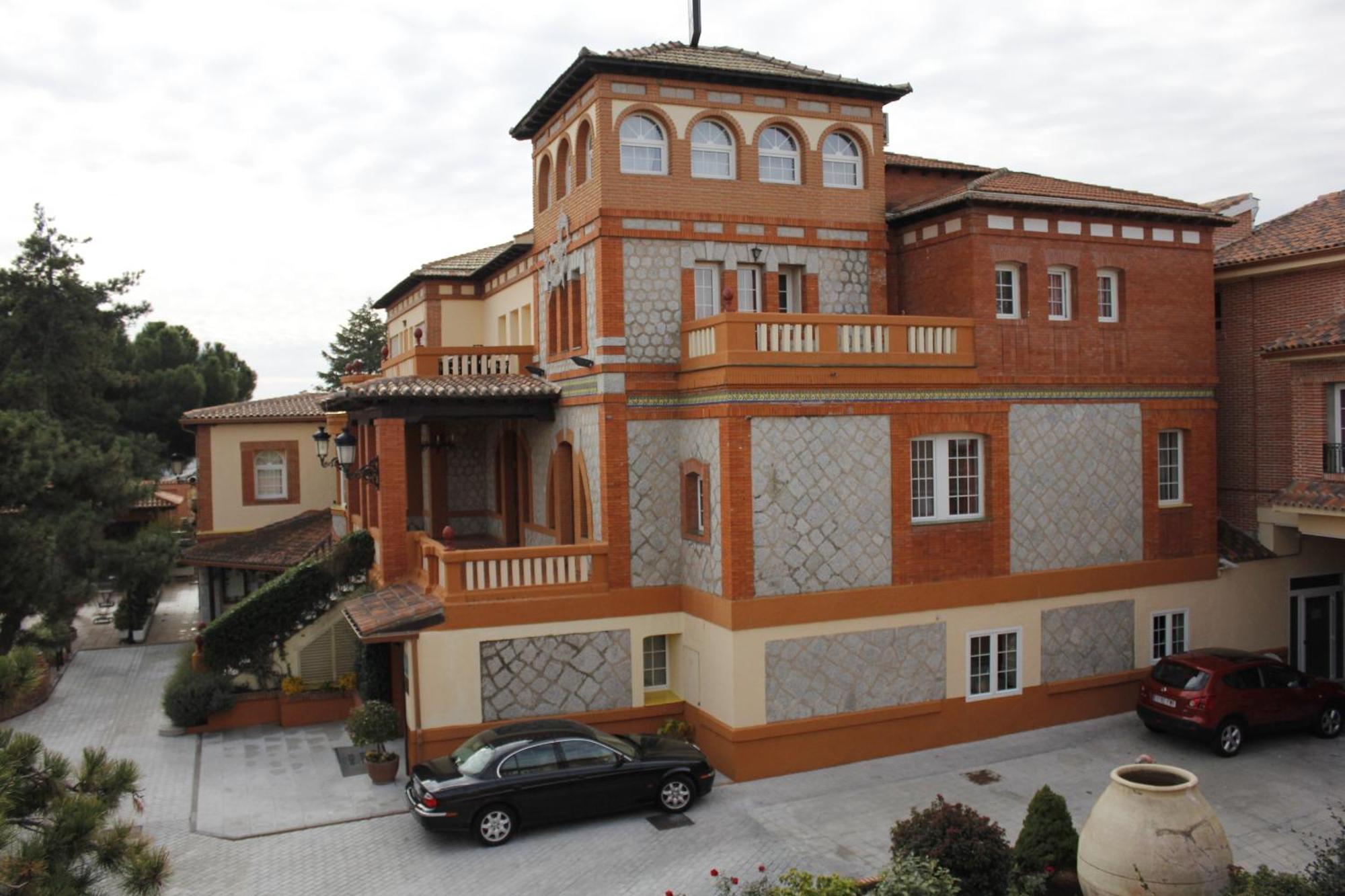 Gran Hostal El Chiscon Colmenar Viejo Dış mekan fotoğraf